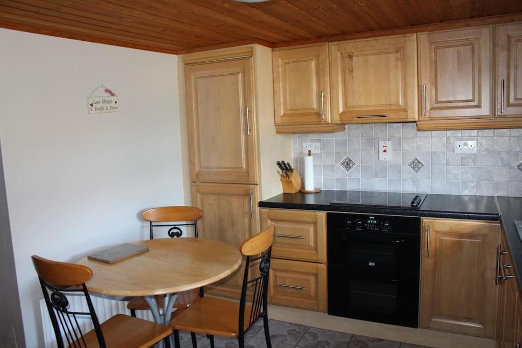 4 Bedroom Traditional Irish Farm House Killybegs Donegal Town Zewnętrze zdjęcie